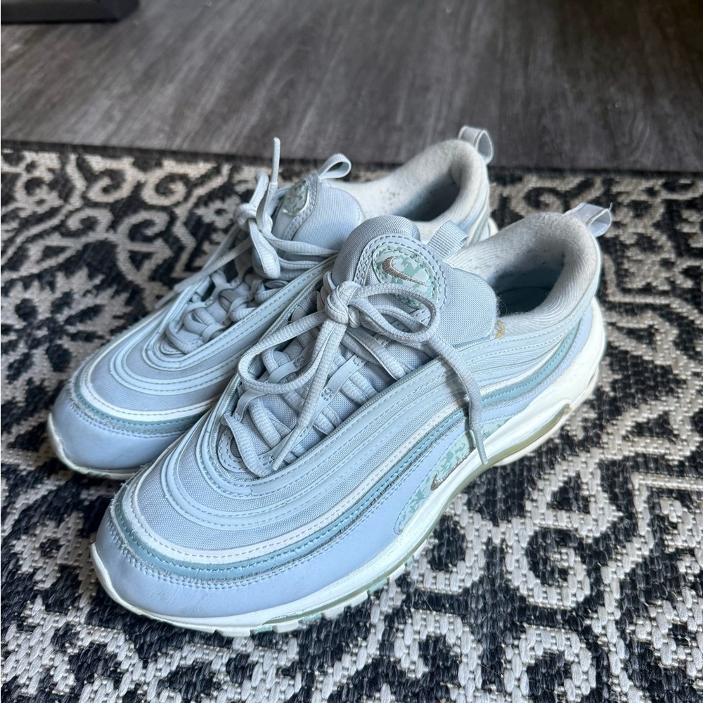 Nike Women’s Air Max 97 Shoes
